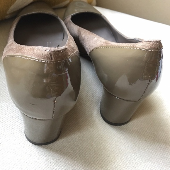 New - pumps from Saks Fifth - Picture 2 of 4